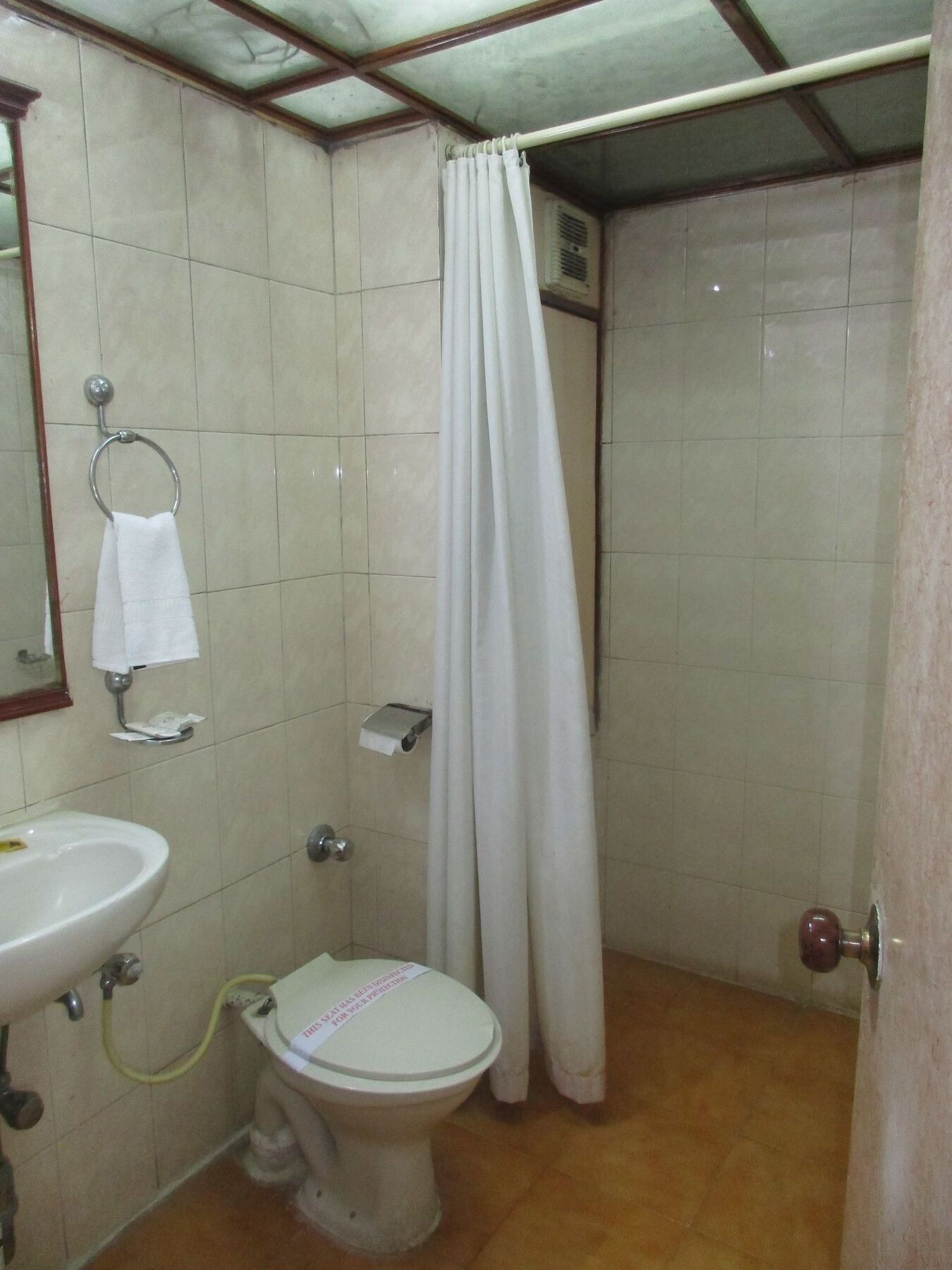 Hotel Sahaj Palace Αχμπανταμπάντ Εξωτερικό φωτογραφία